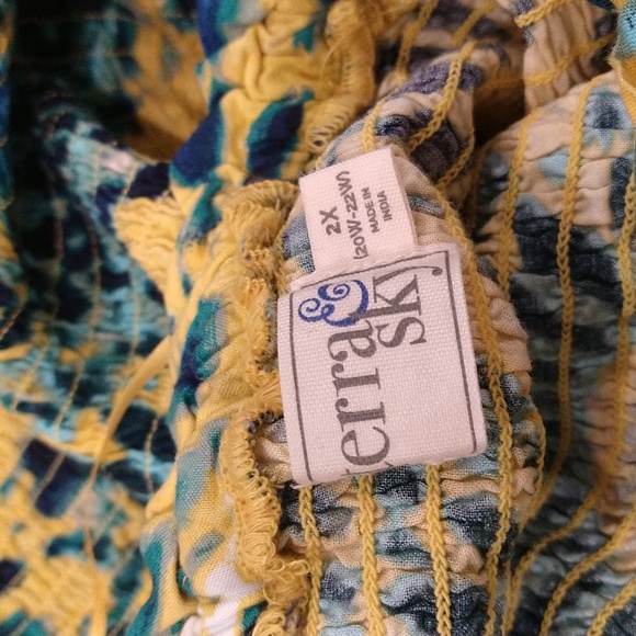 Terra and sky Bell sleeves smock neck 2X - Picture 6 of 8